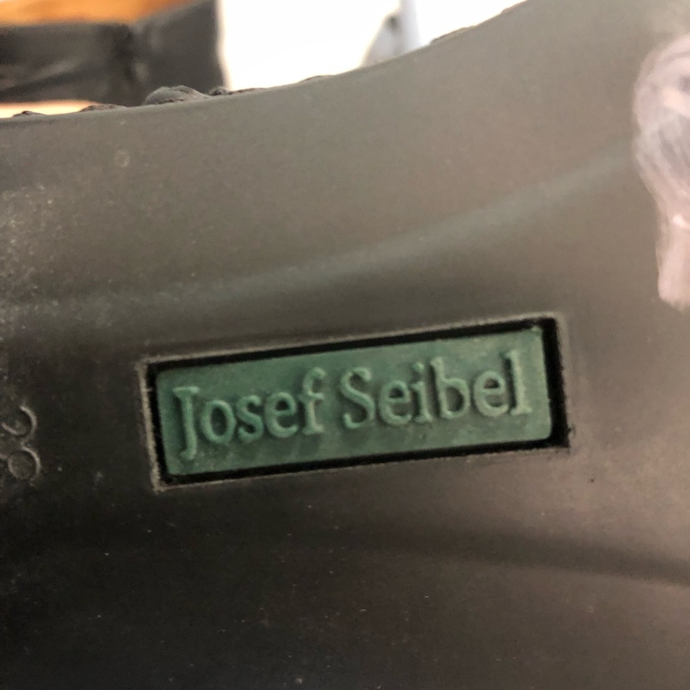Josef Seibel boots brand new